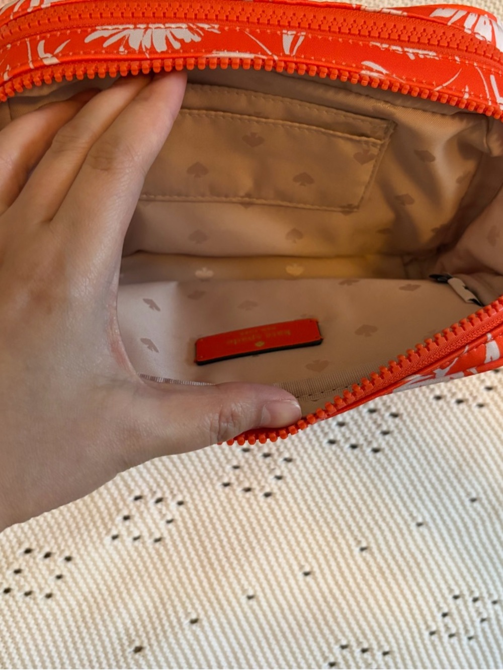 Kate spade Floral Orange Crossbody Bag with White Bloom Accents - Picture 5 of 6